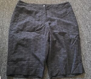 Jones New York Black Eyelet Bermudas